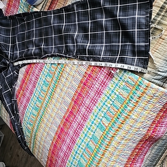 Bell bottoms - Picture 7 of 9